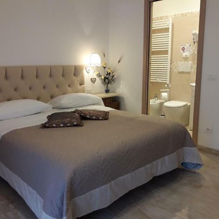 Affittacamere Sorrento Ventimiglia Zewnętrze zdjęcie