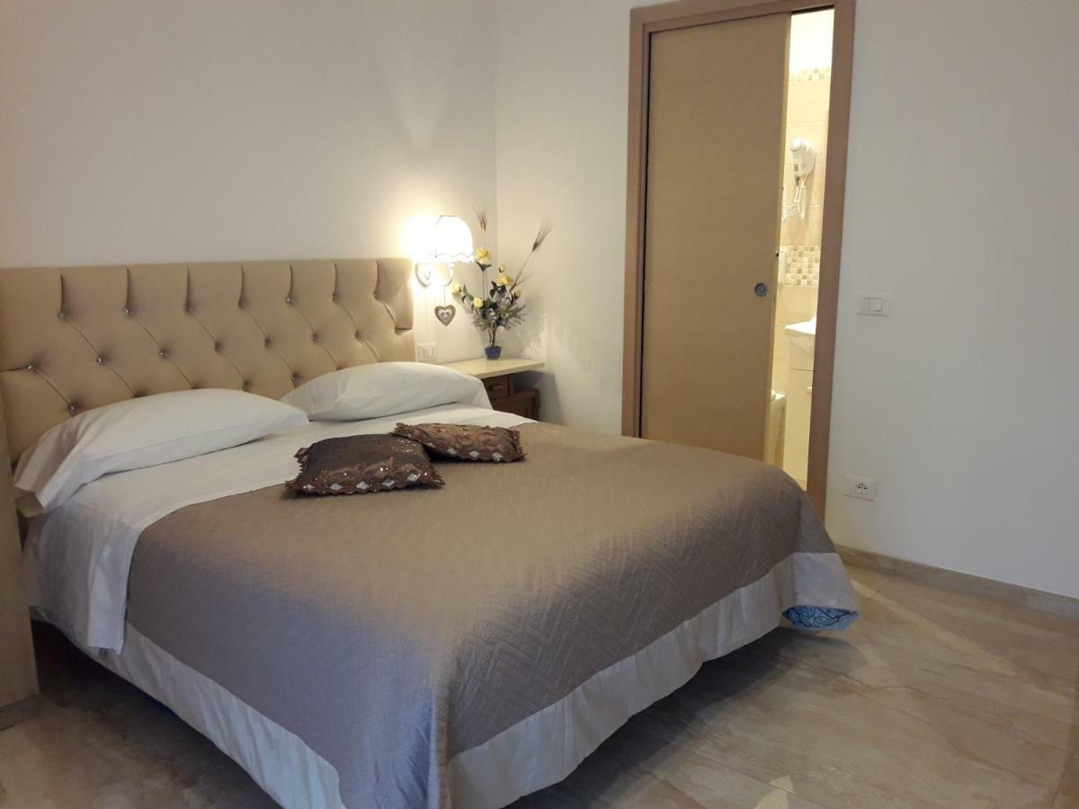 Affittacamere Sorrento Ventimiglia Zewnętrze zdjęcie
